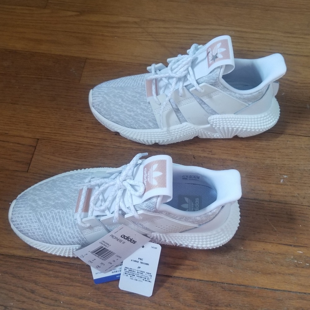 NWT Adidas Originals PROPHERE W Rose Gold Shoe